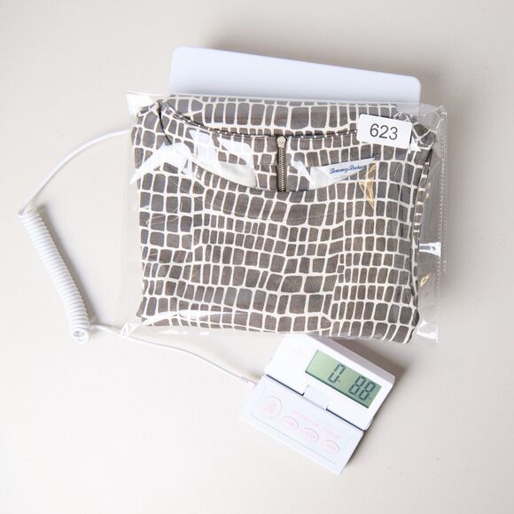 Tommy Bahama Sheath Dress Sz XS Geometric Print Resort Wear Vacation Statement - Picture 11 of 11